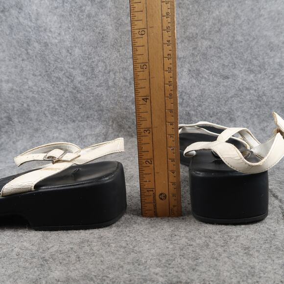 KB Company Shoes Womens 9 Sandal Strappy Block Heel Y2k 90s Open Toe Retro White - Picture 7 of 16